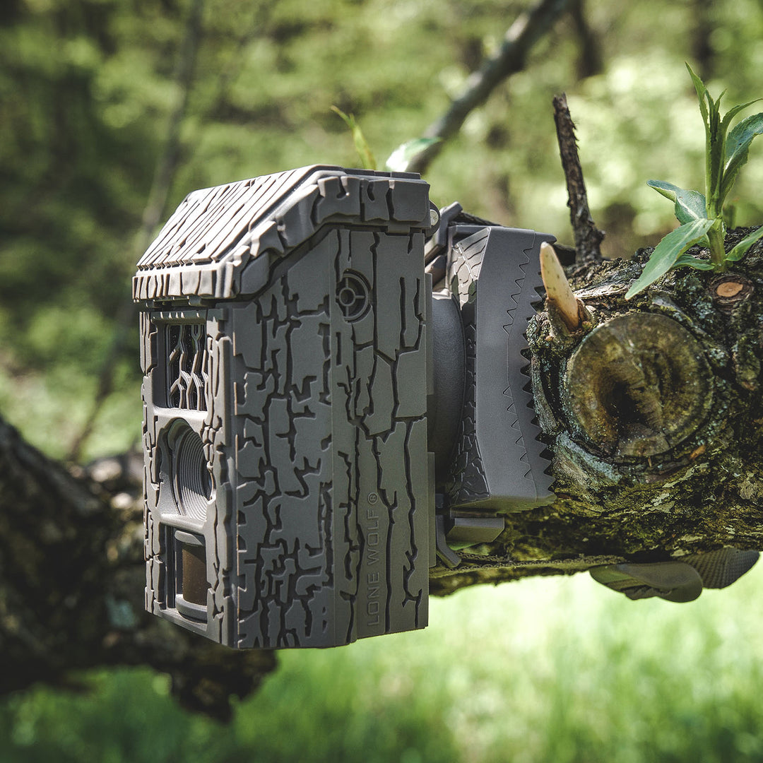 Lone Wolf Custom Gear Undercover Trail Camera