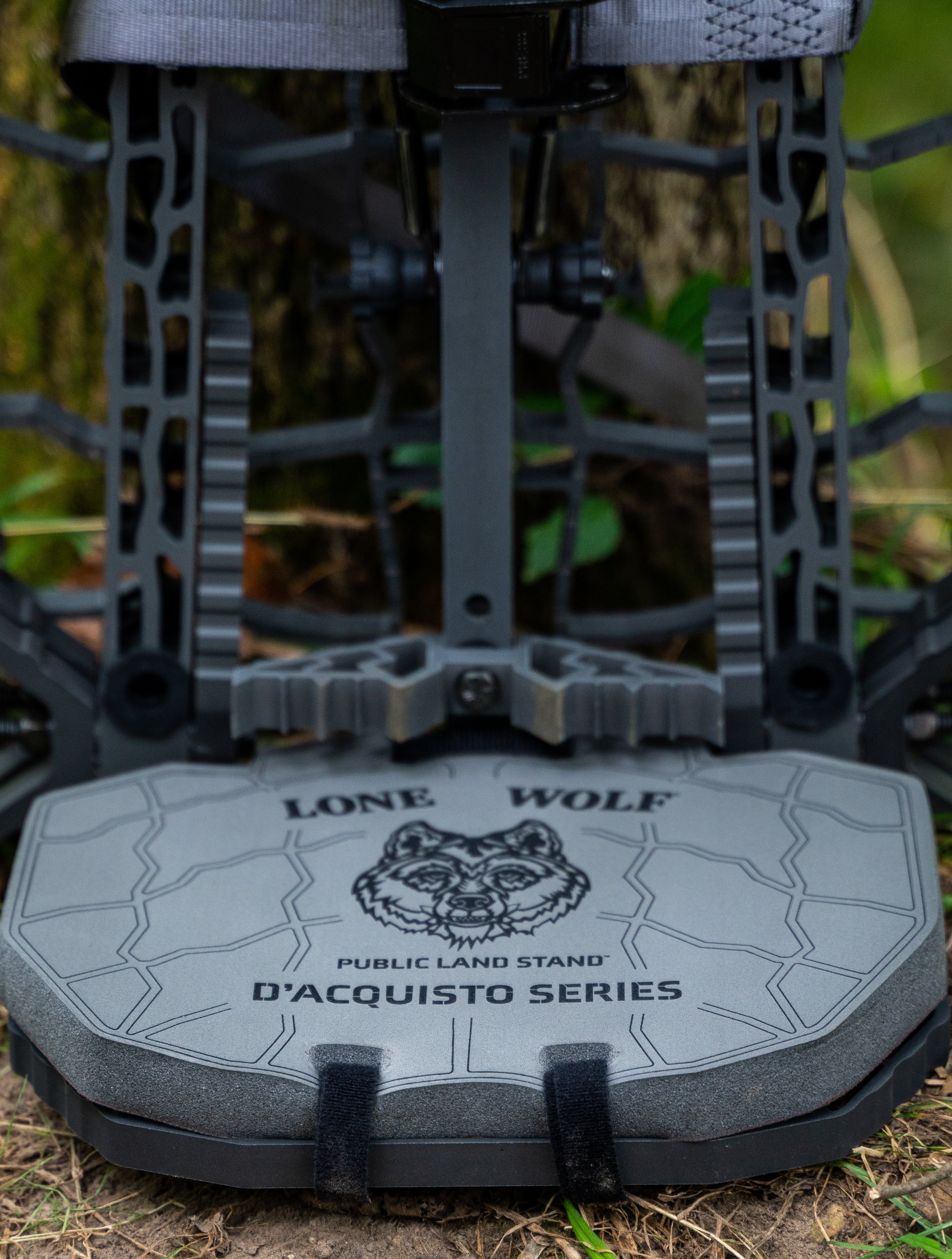 D'Acquisto Series Hang-On .5 / Public Land Stand ™