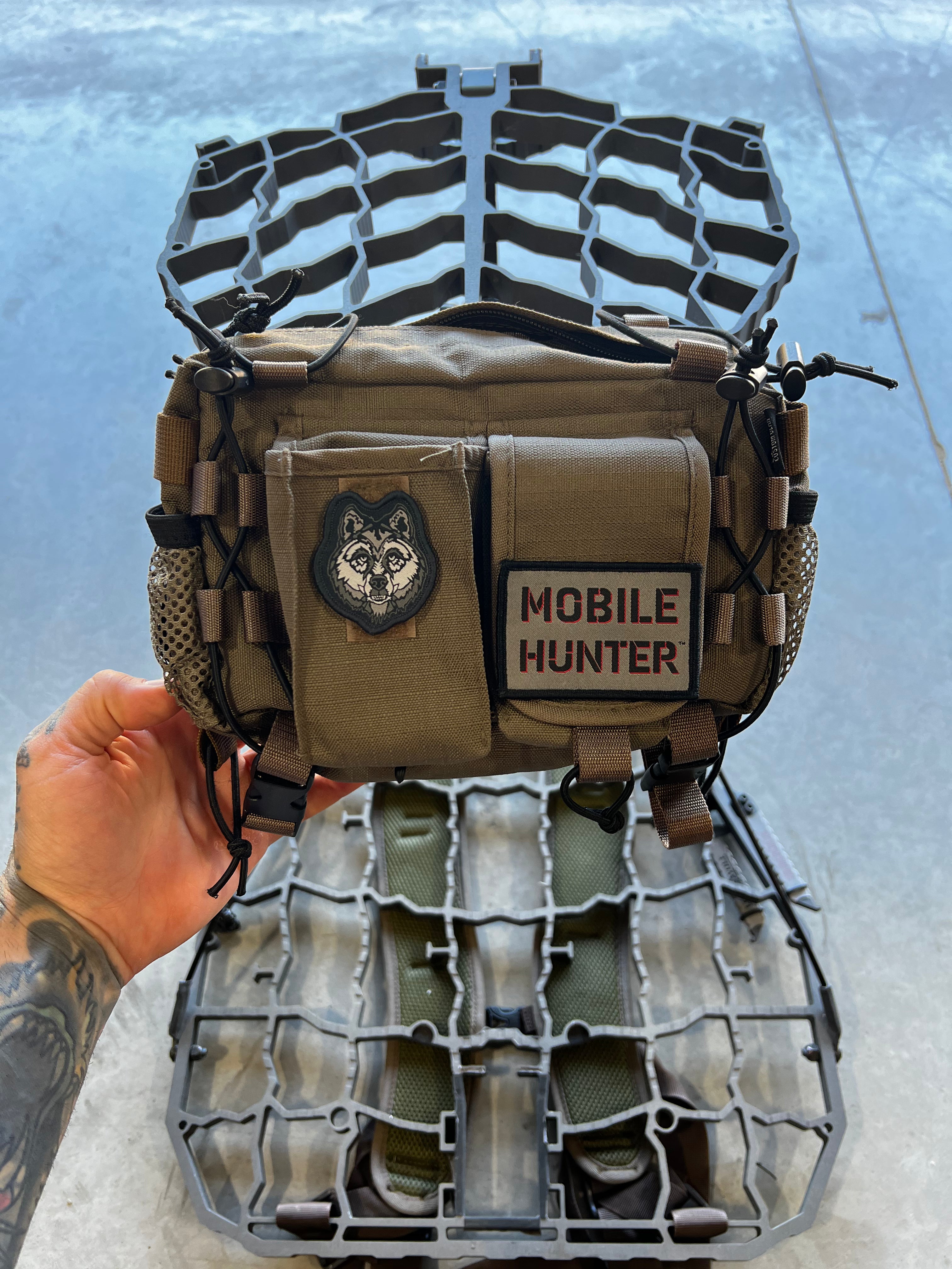 Mobile Hunter Waist Pack Lone Wolf Custom Gear